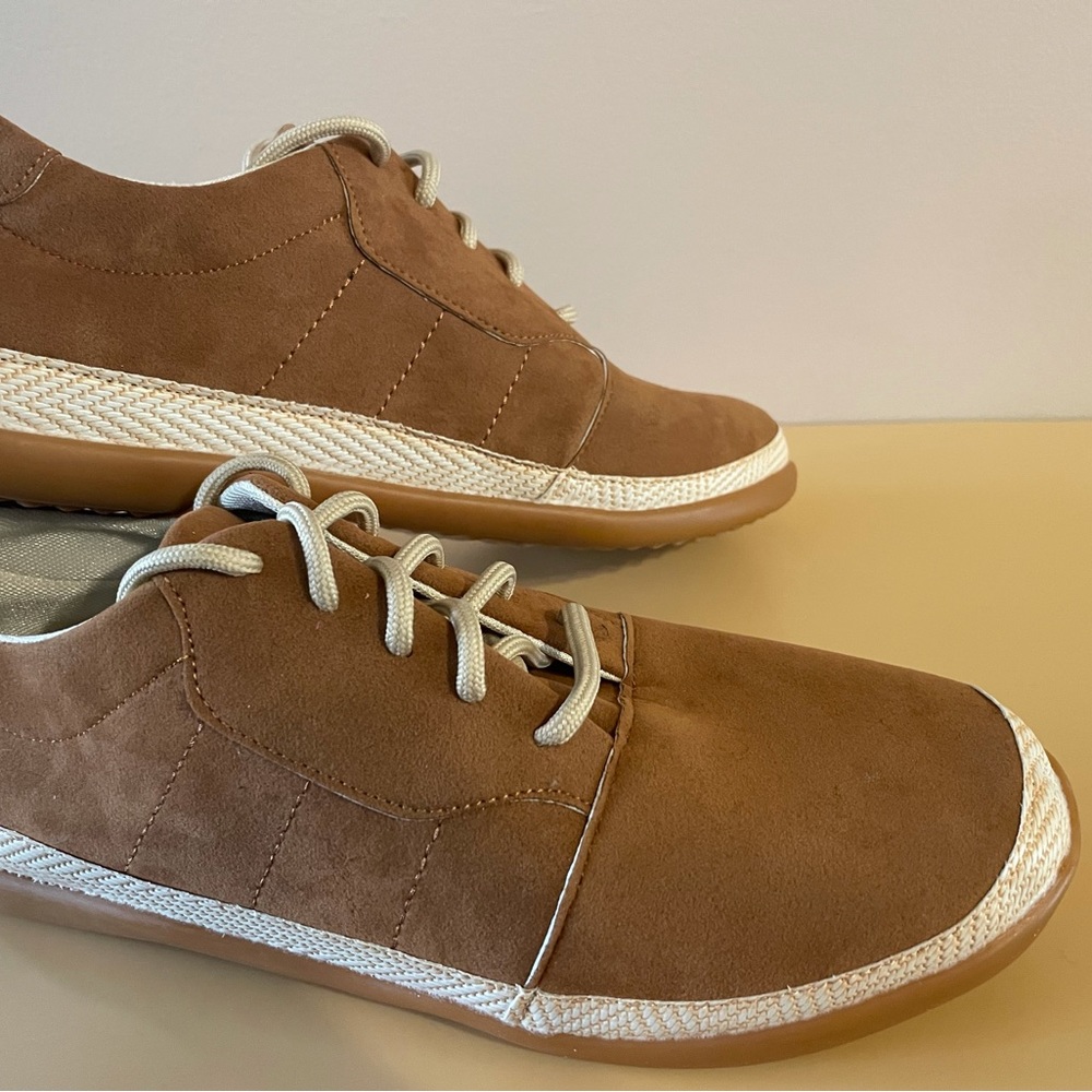 New, Women’s Casual Flat Shoes - Picture 2 of 6